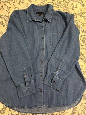 Banana Republic Denim Button-Up Shirt - Blue